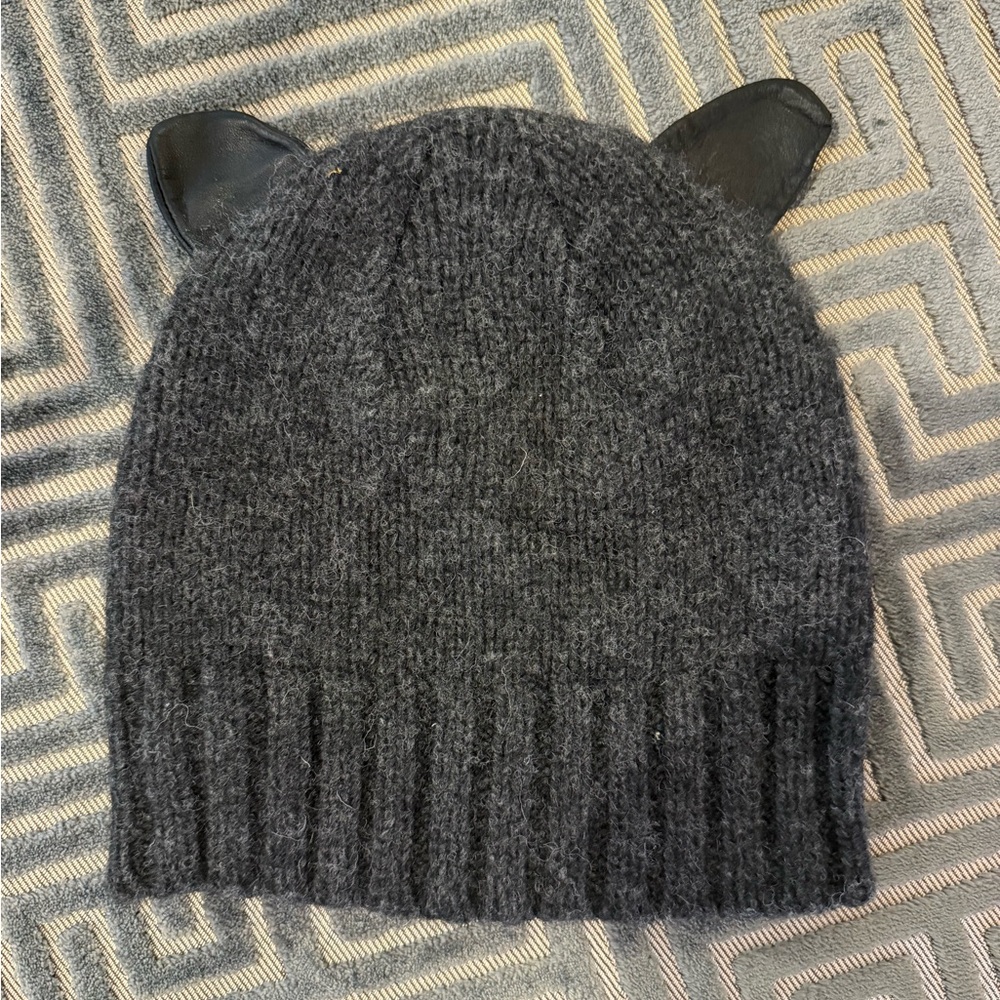 Charming Gray Knit Hat with Ears